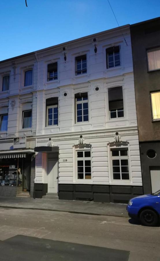 Traumhaftes 1-Zi Apartment Mit Gartennutzung Naehe Krefeld Hbf Exteriör bild