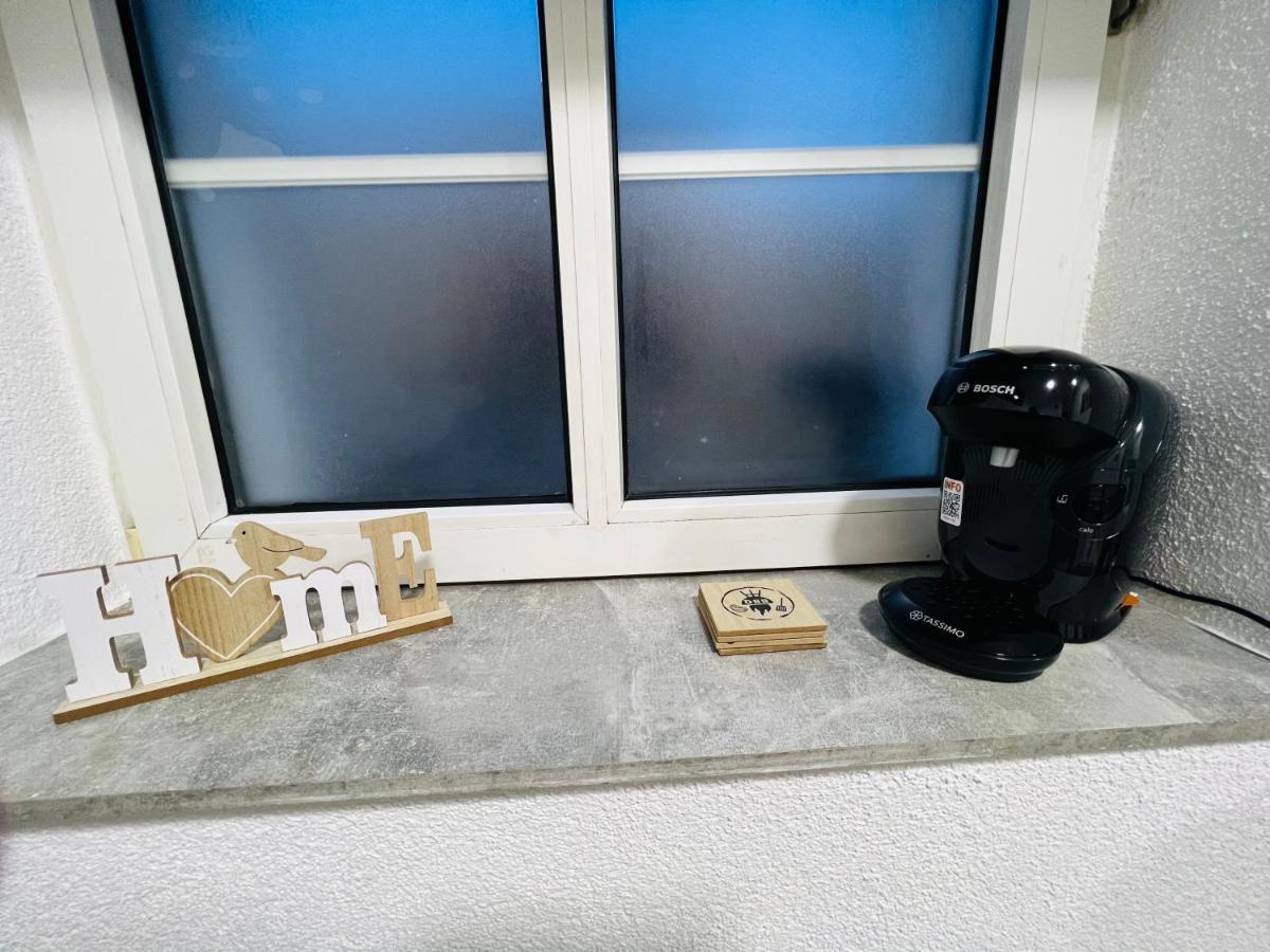 Traumhaftes 1-Zi Apartment Mit Gartennutzung Naehe Krefeld Hbf Exteriör bild