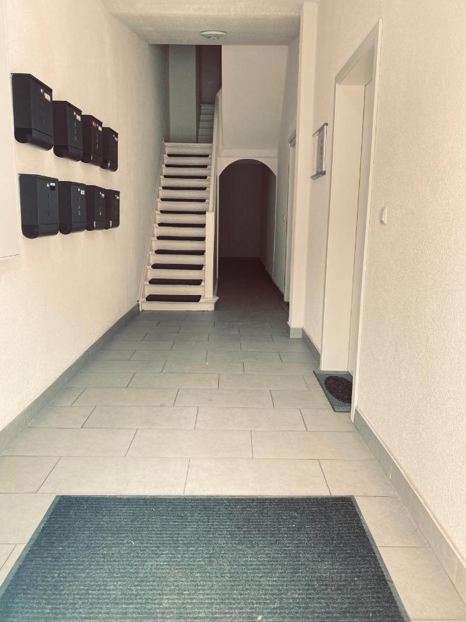Traumhaftes 1-Zi Apartment Mit Gartennutzung Naehe Krefeld Hbf Exteriör bild